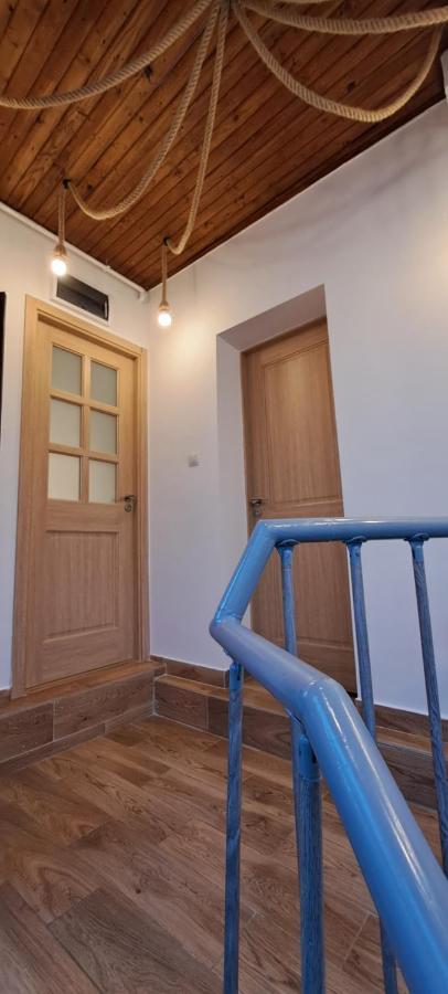 Cotroceni Accommodations Upstairs 부쿠레슈티 외부 사진